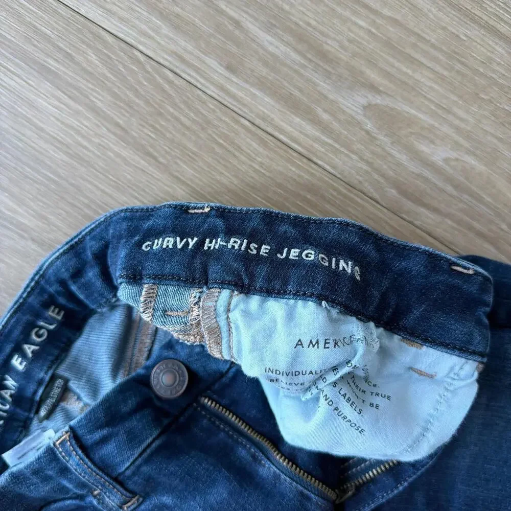 American eagle high waisted blue denim - Picture 2 of 4
